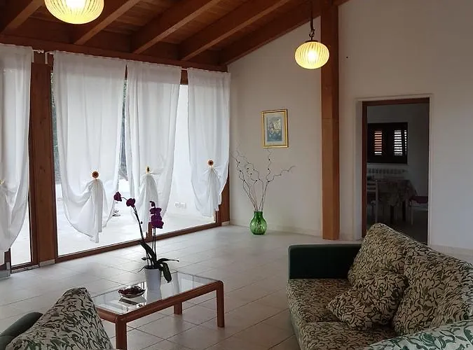 Landhaus La Casa Di Colino E Annina *